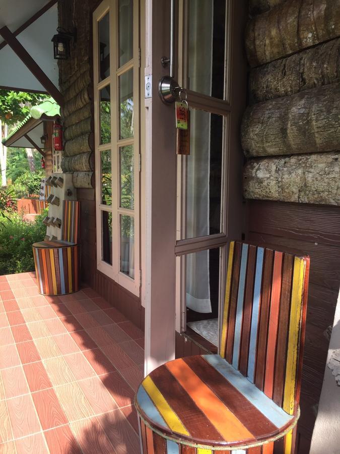 Dusita Koh Kood Resort Ko Kut Exterior foto