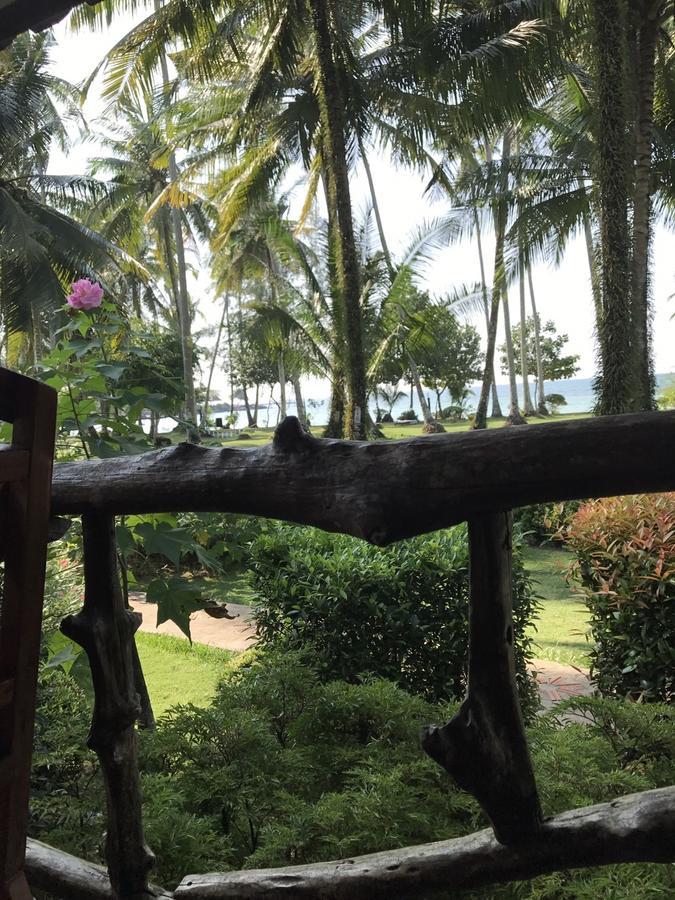 Dusita Koh Kood Resort Ko Kut Exterior foto